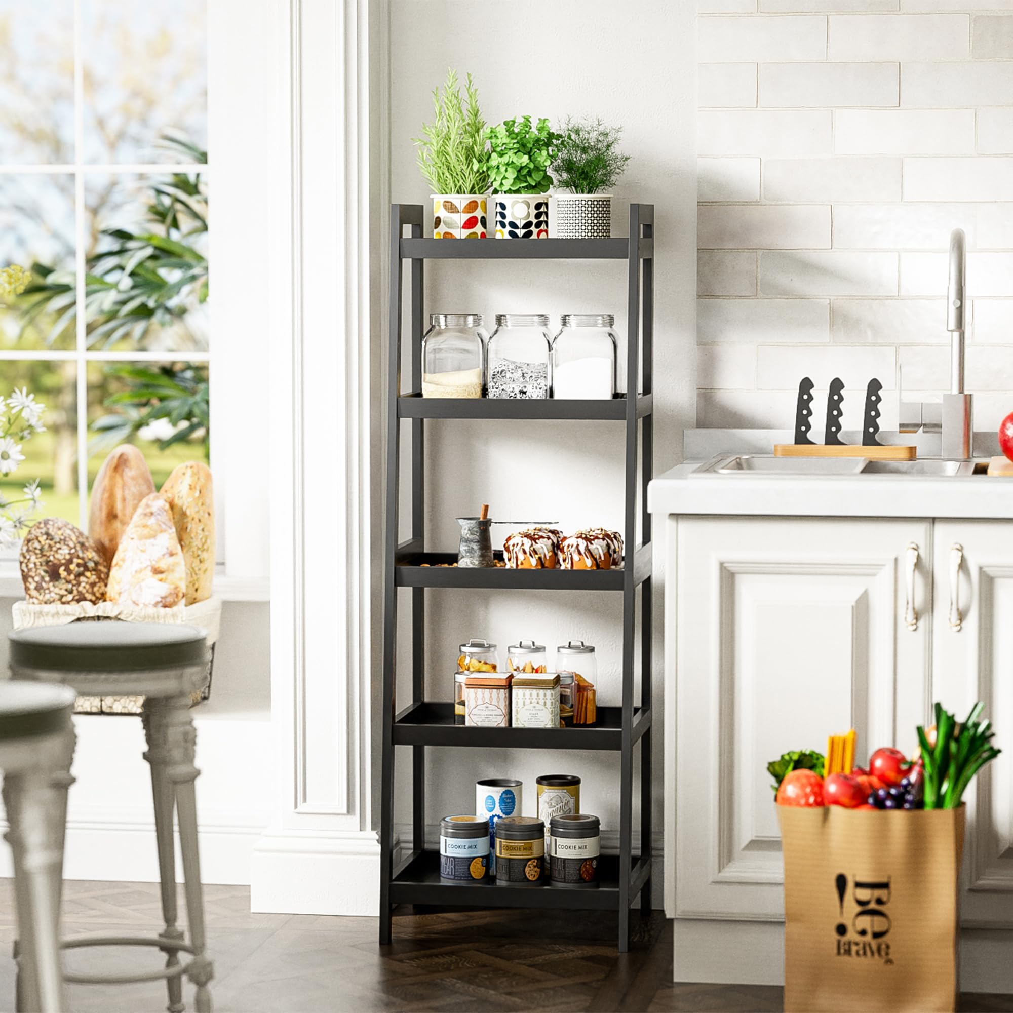 SMIBUY Bibliothèque échelle en Bambou, 4 Niveaux et 5 Niveaux Présentoir de Plantes autoportant Étagères économiseurs d’Espace pour Chambre, Cuisine, Balcon (Noir, 5 Niveaux (127cm H))