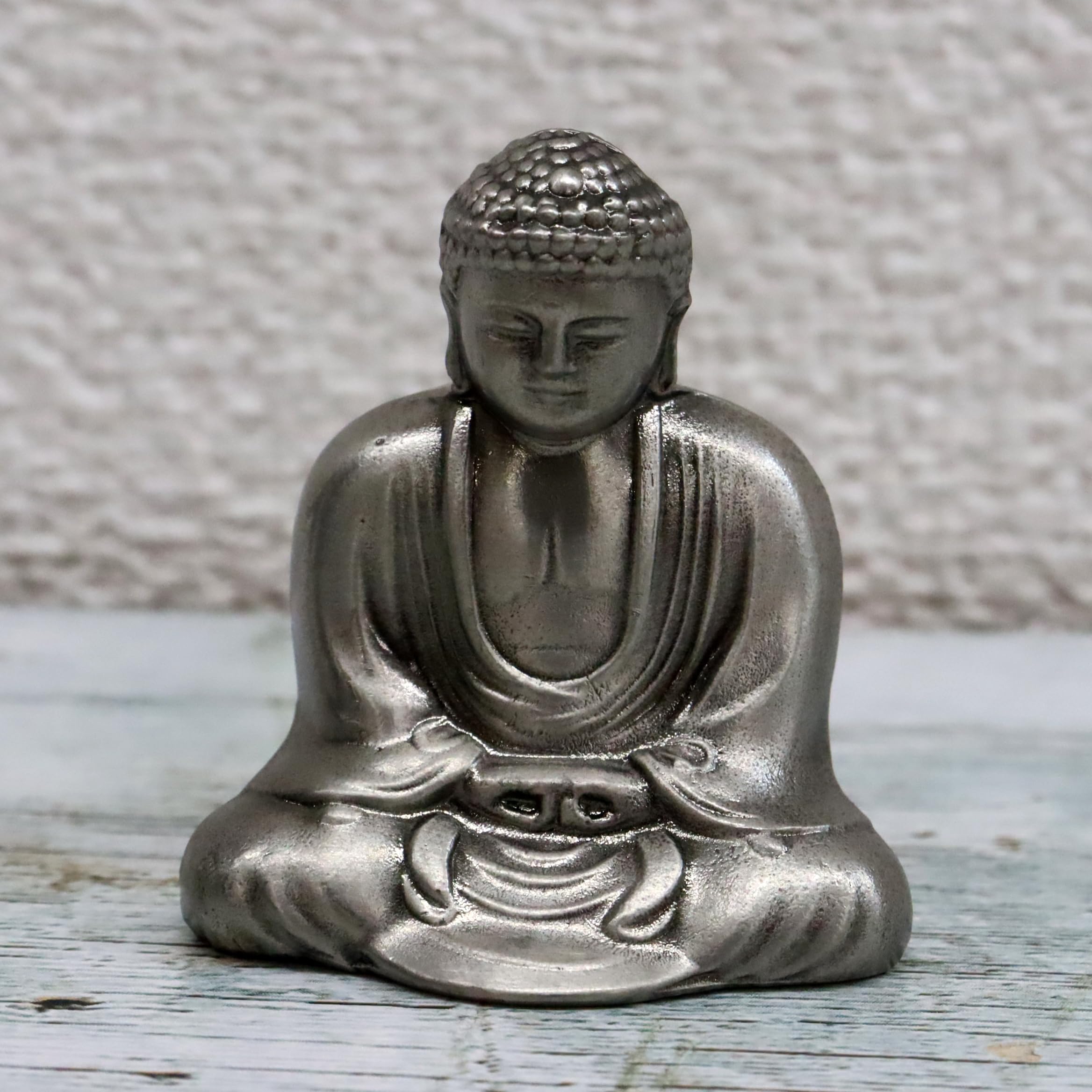 Amazon.co.jp: Japan Souvenir Buddha Statue 1.6 inch Silver : Home