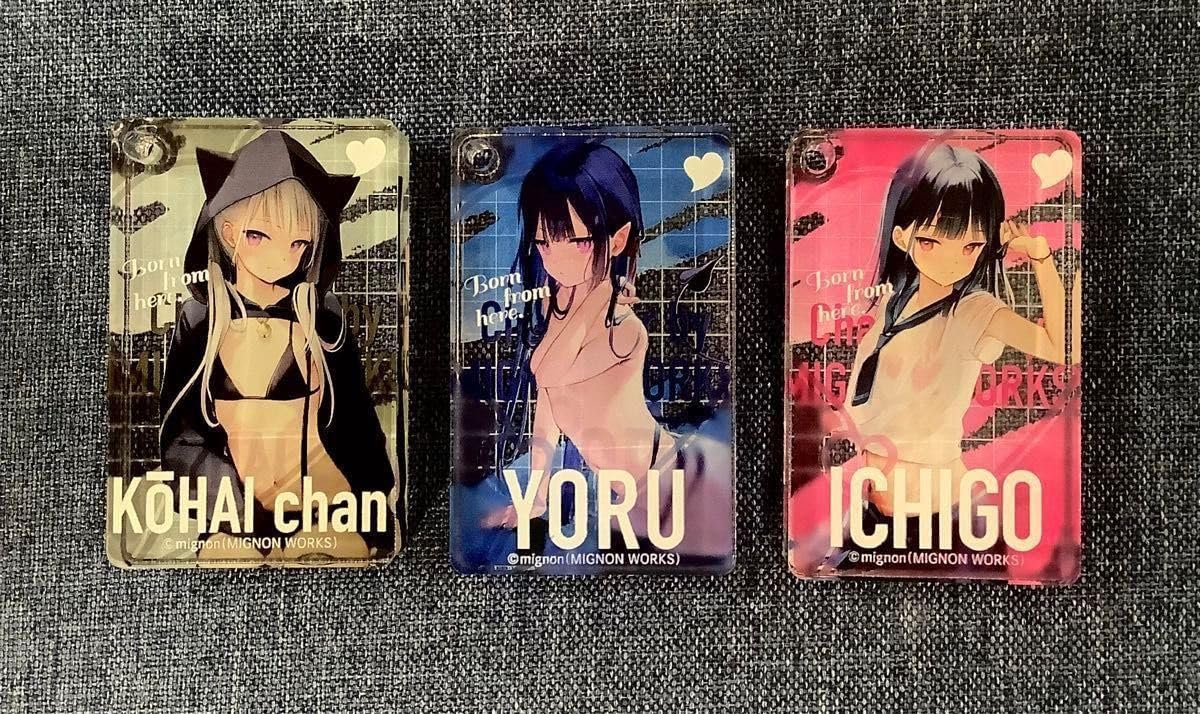 Amazon.co.jp: シロ いちご タペストリー3本 おまけつき mignon : ホビー