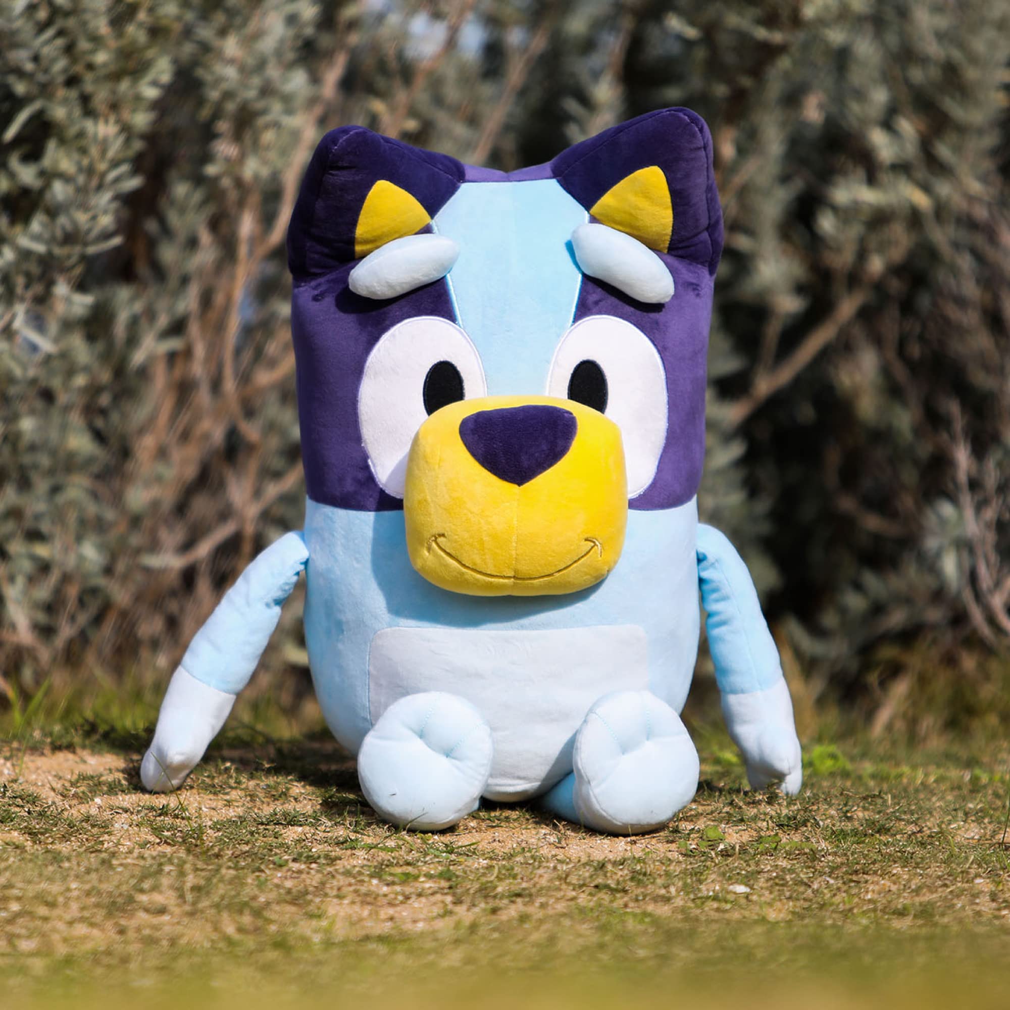 Bluey – Big Plush, Peluche del Perrito 80 centímetros, de Color Azul, Producto Oficial de la Serie Infantil de Dibujos, Suave y blandito para abrazar, niños y niñas +0 años, Famosa (BLY37000)
