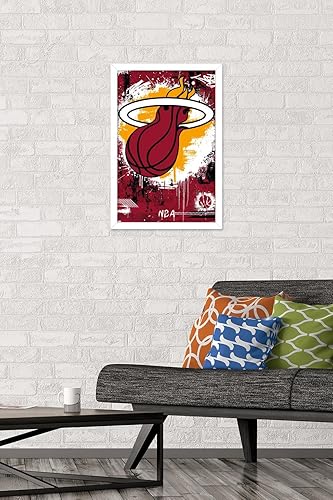 Vista 32 de Trends International NBA Miami Heat - Póster de pared con logotipo Maximalist 23, 34 pulgadas de largo x 22.4 pulgadas de ancho, paquete de póster