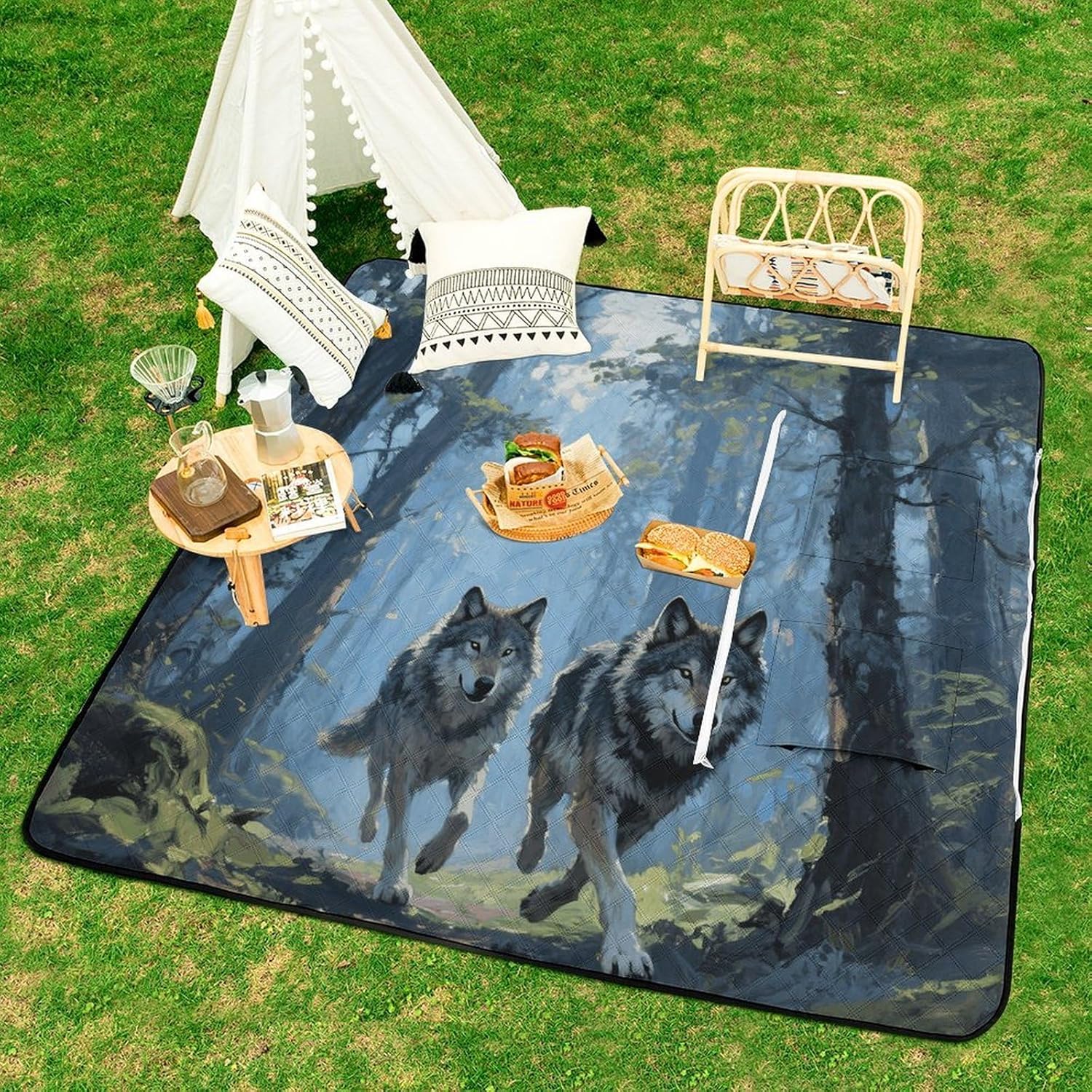 Wolf Forest Picnic Blanket 150x150cm, Foldable 2-in-1 Picnic Mat and Tote Bag Portable Waterproof Beach Mat Sandproof Outdoor Blanket for Park, Hiking, Beach, Camping, Travel