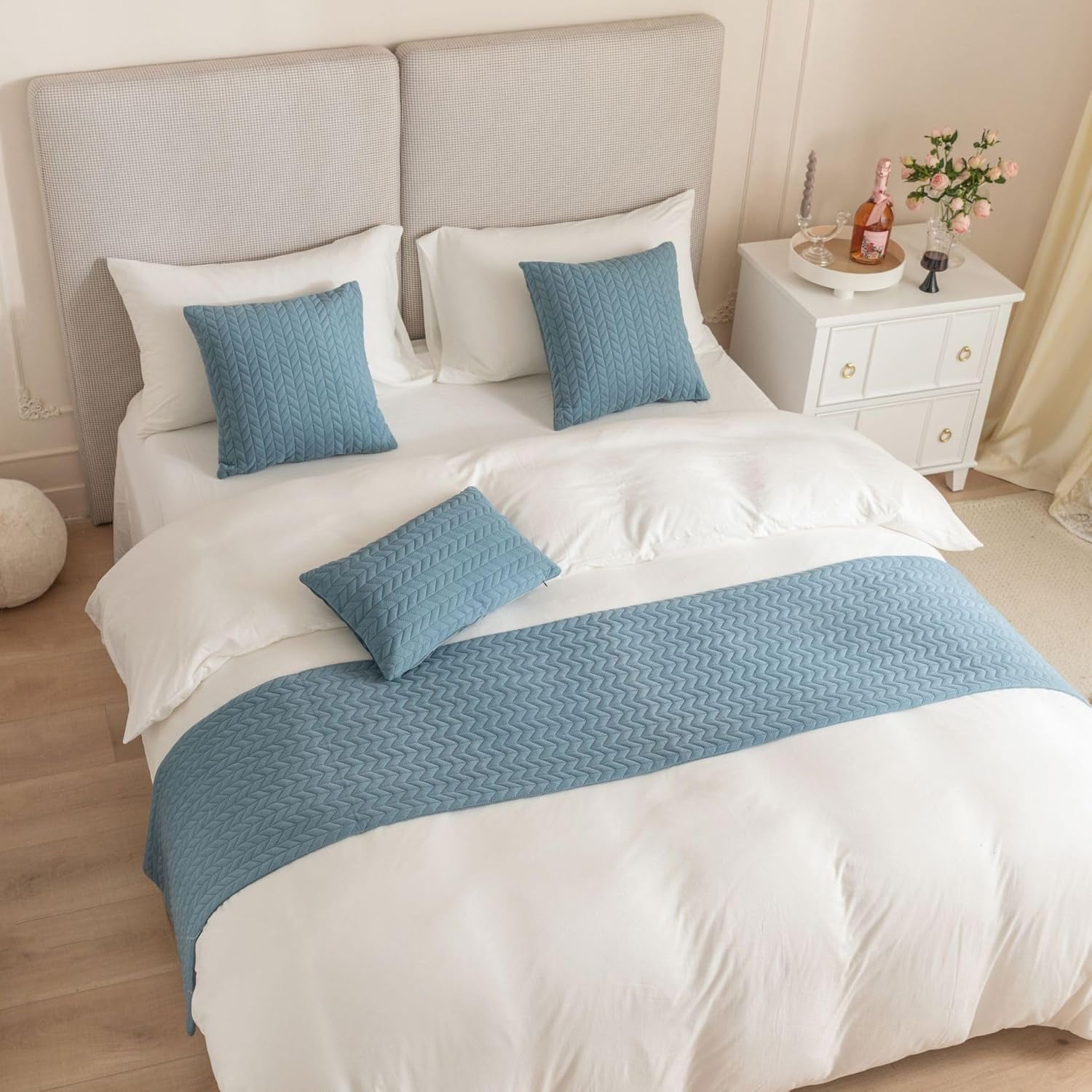 Bed Runner Ear of Wheat Design Bedding Scarf Solid Dutch Velvet Bed Scarves Bed Throws for Foot of Bed for Queen Double Single King Size Bed (Color : Beige, Size : 45 * 210cm for 1.8m Bed)