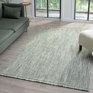 LUXE WEAVERS Solid Machine Woven Green 5x7 Area Rug, Indoor Stain-Resistant Carpet
