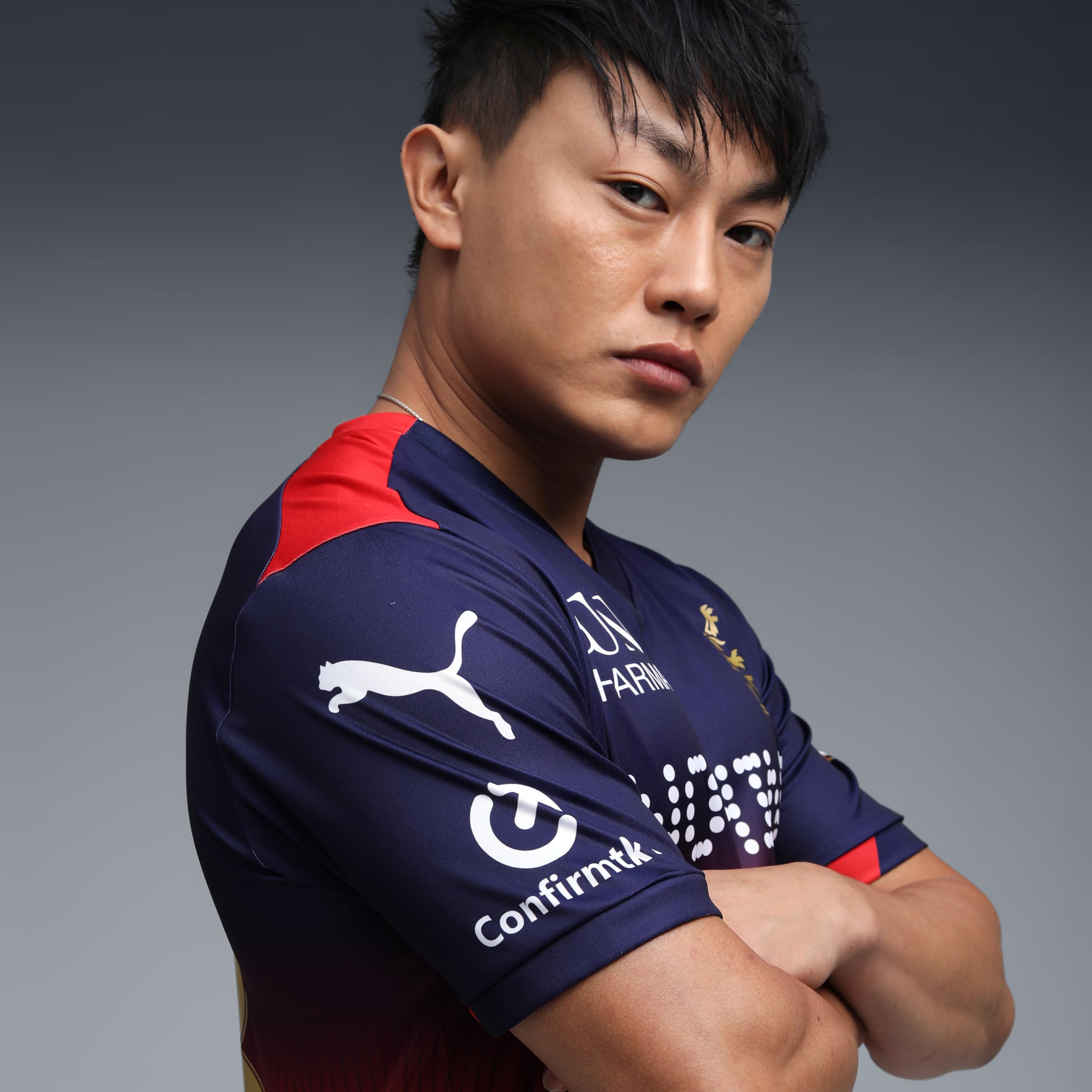 Puma x RCB 2026 Herren Trikot VK18 Replica - Offizielles Fanwear Team - Atmungsaktives DryCELL Material