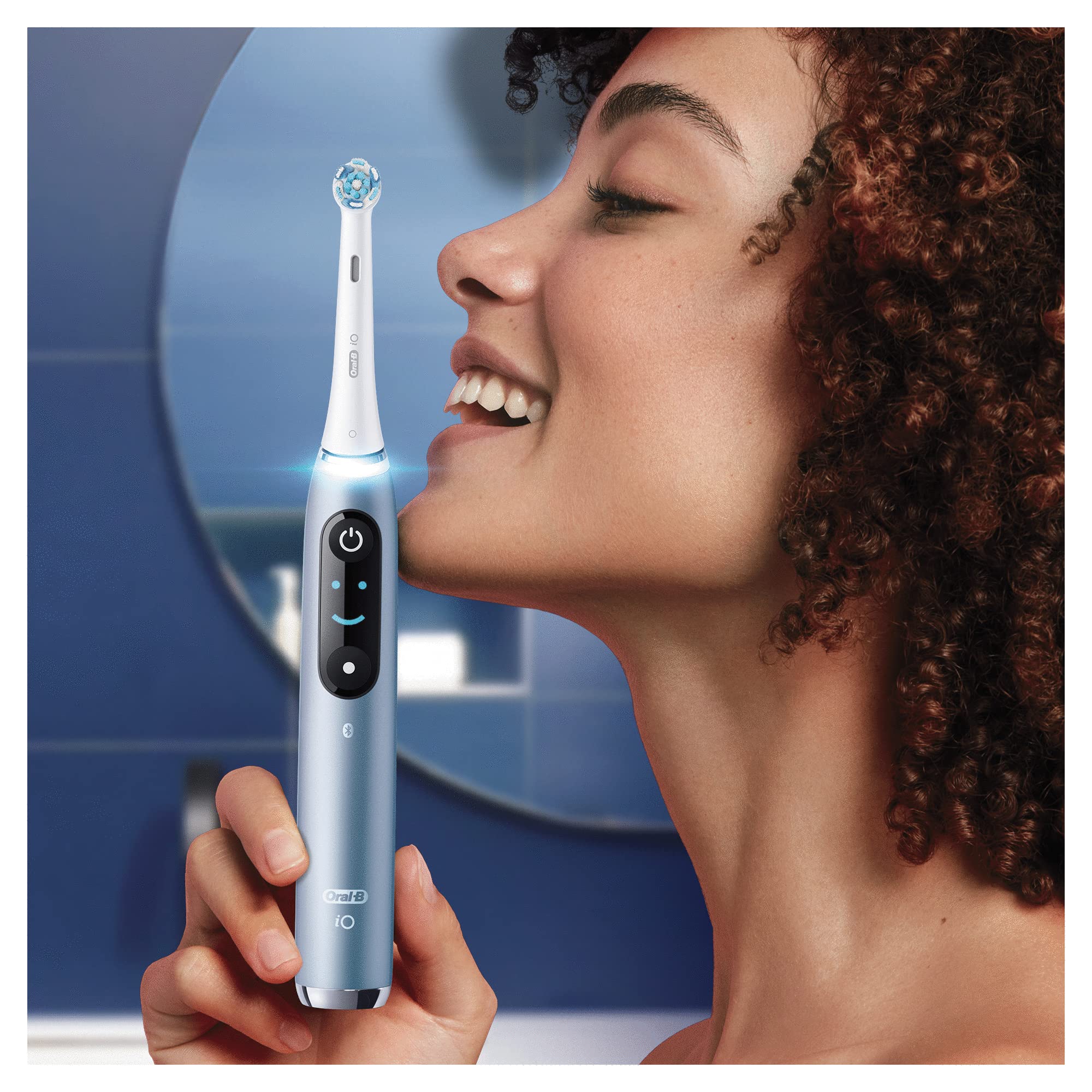 Oral-B Cepillo de dientes eléctrico iO Serie 9, edición especial, se conecta a la aplicación móvil Oral-B, con tecnología magnética iO, estuche de viaje con función de carga, bolsa de cosméticos, azul