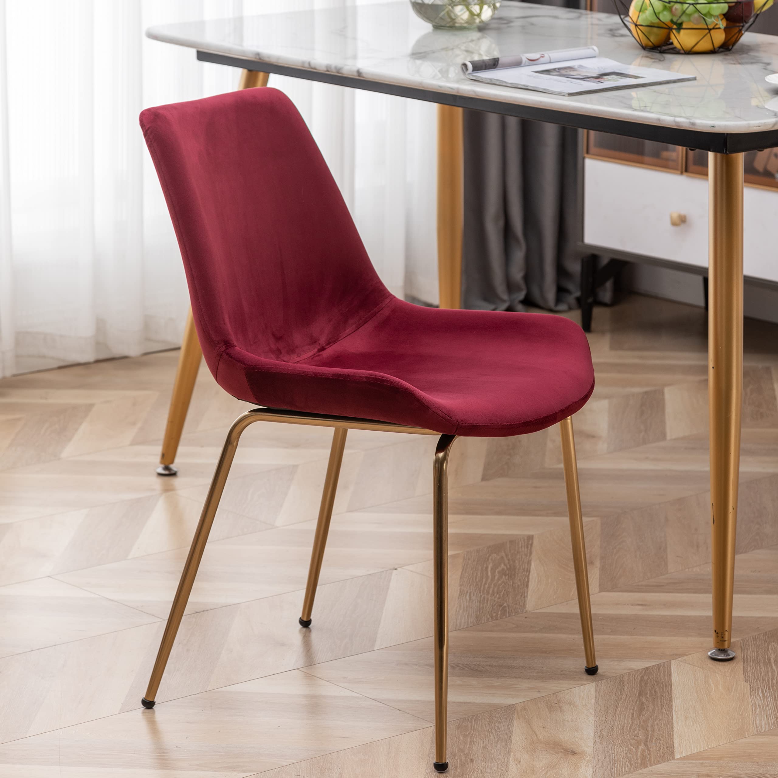 Amazon｜Roundhill Furniture Aufurr ベルベットダイニングチェア 2脚