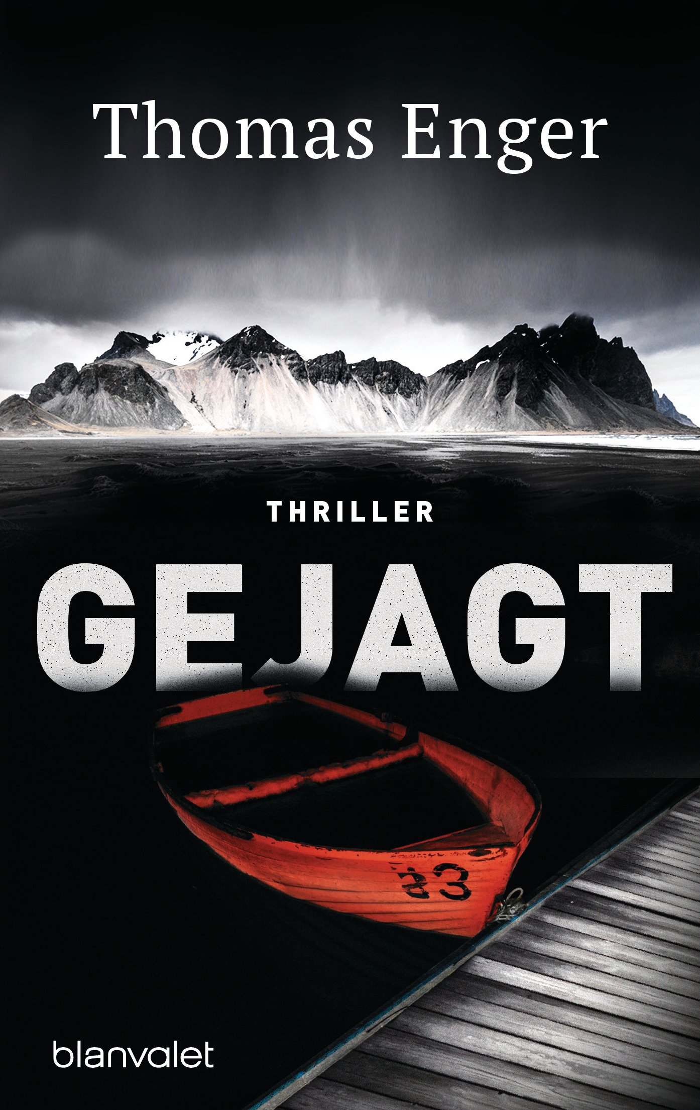 Blanvalet Taschenbuch Verlag Gejagt: Thriller (Henning-Juul-Romane, Band 4)