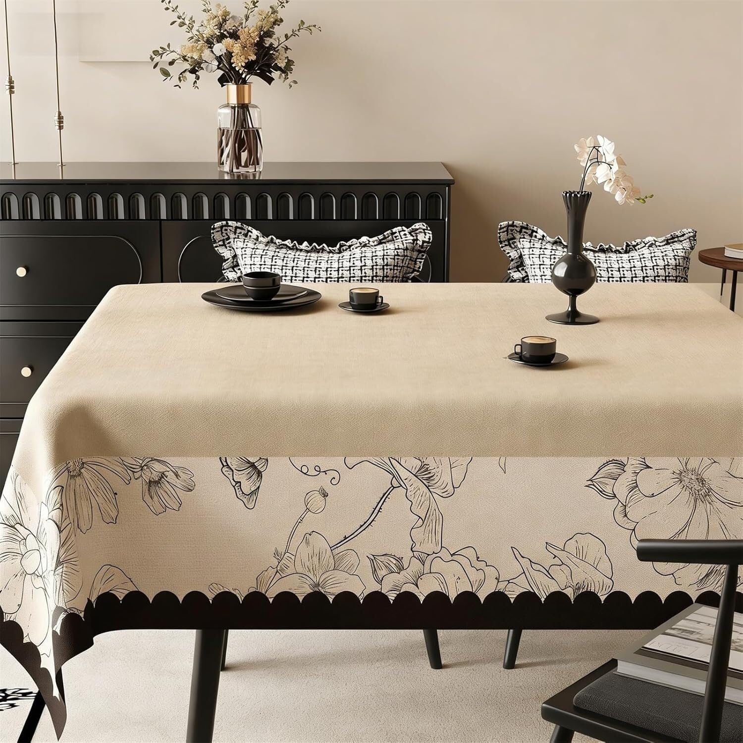 KIJyfgTR Vintage-print Wipeable Tablecloth – Ideal For Outdoor Gardens And Festive Parties(Beige Black,140x200cm)