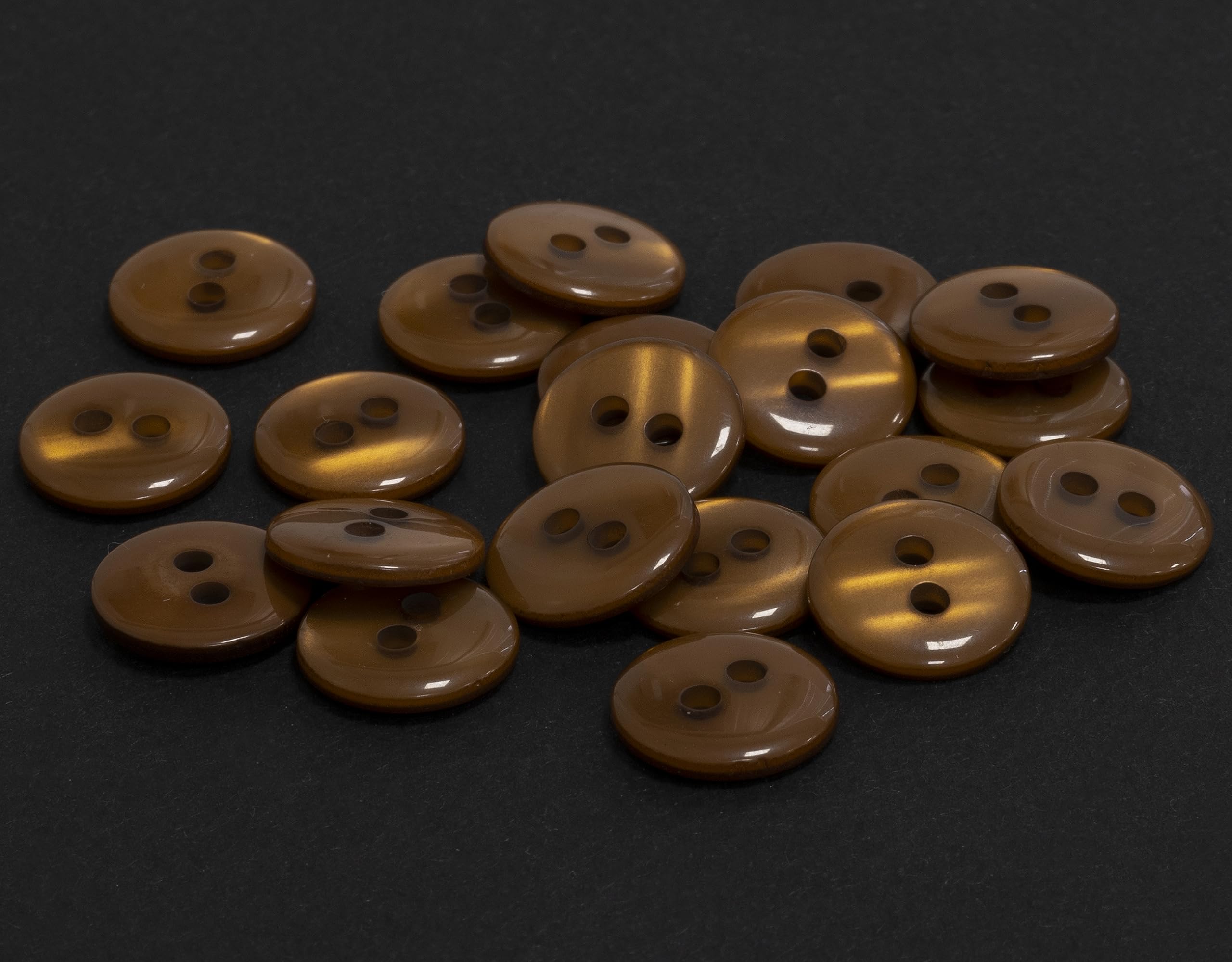 AERZETIX - C67876 - Pack of 20 Round Sewing Buttons Diameter 12.5 mm with 2 Holes L20 20L - Brown - Plastic - Haberdashery Sewing Clothing Fashion Decoration