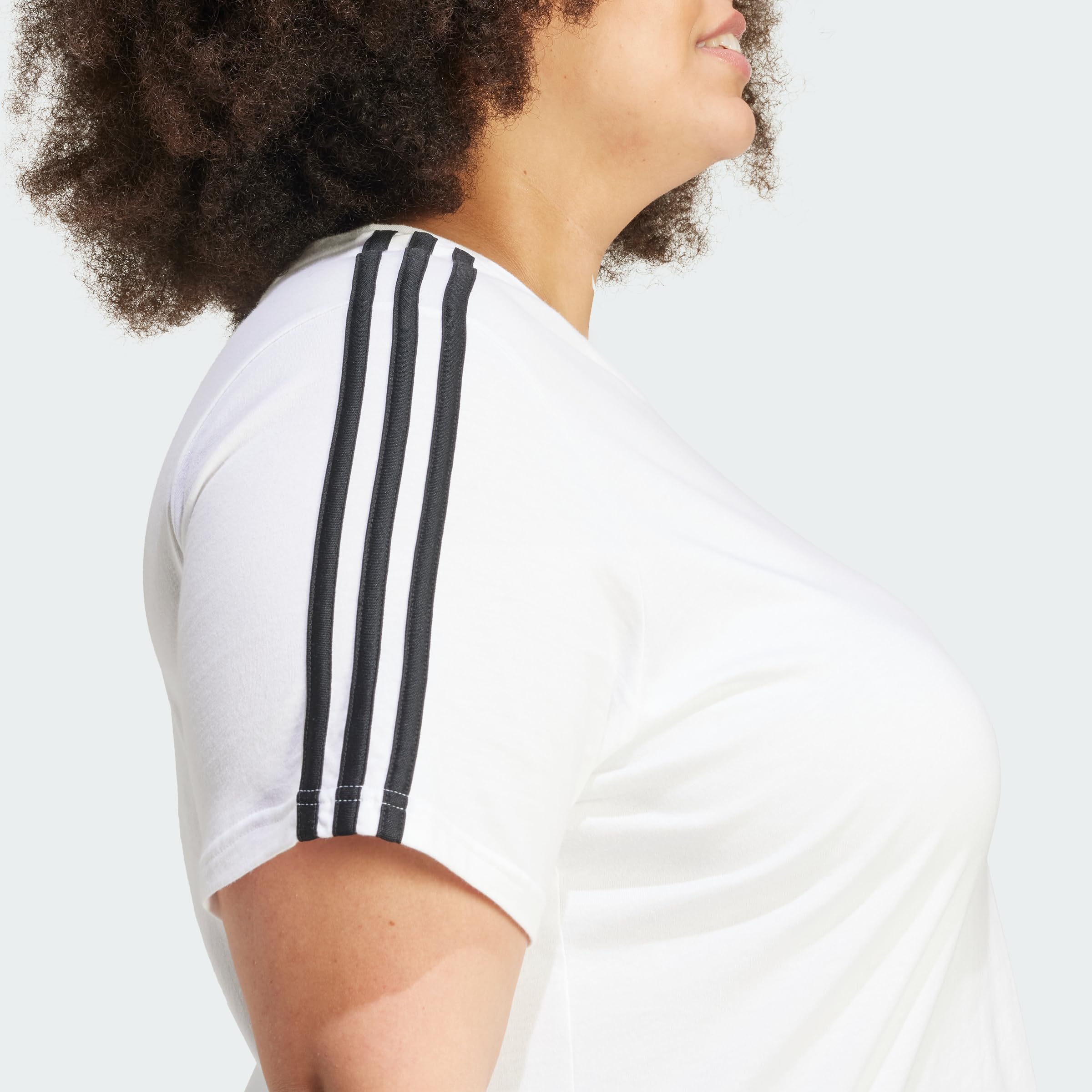 adidas Essentials Slim 3-Stripes tee (Plus Size) T-Shirt (Short Sleeve) Mujer