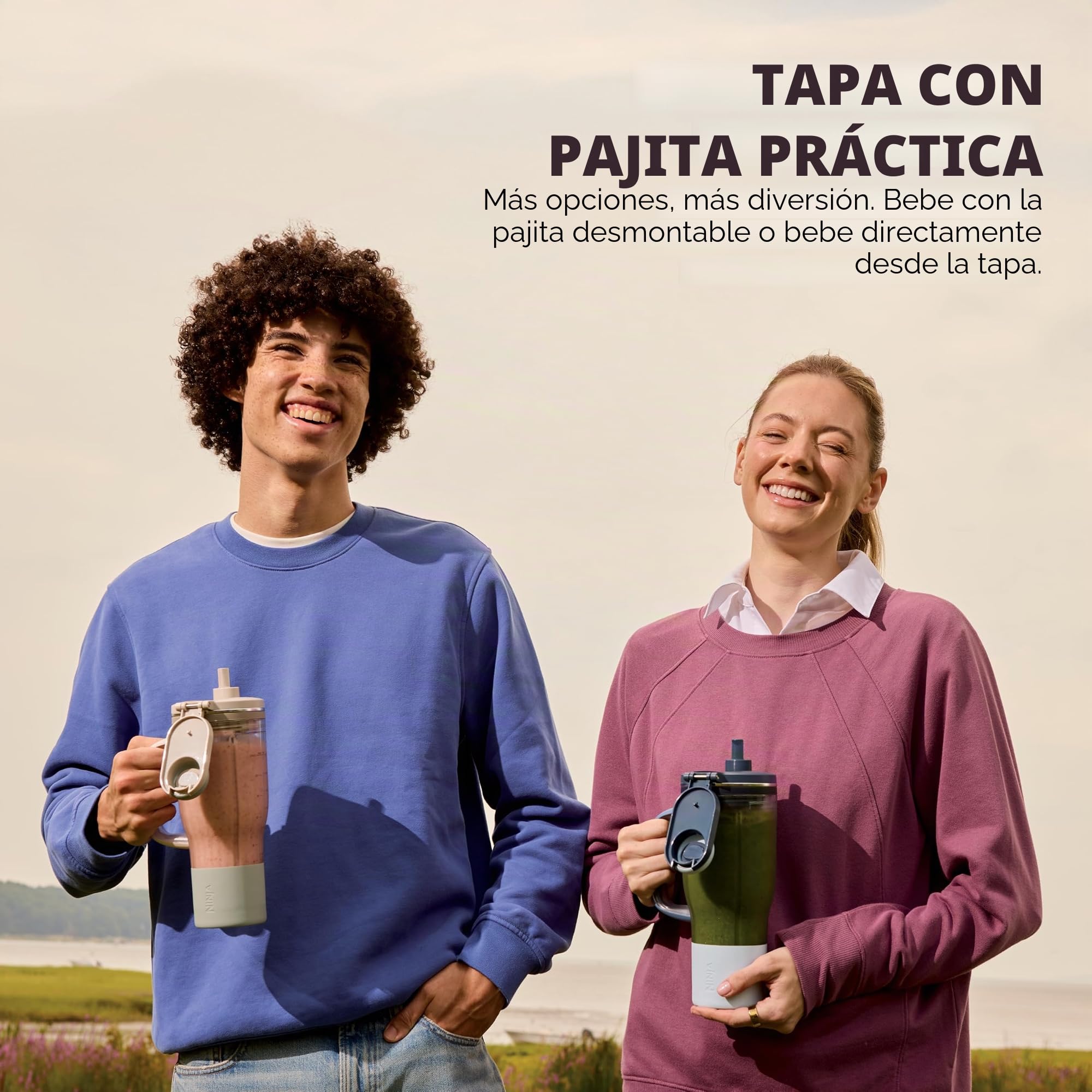Ninja Blendboss - Batidora personal para batidos y bebidas heladas, taza de viaje de 740 ml con tapa a prueba de fugas, boquilla y popote extraíble, tecnología Auto-iQ, 1200 pinchos, goma