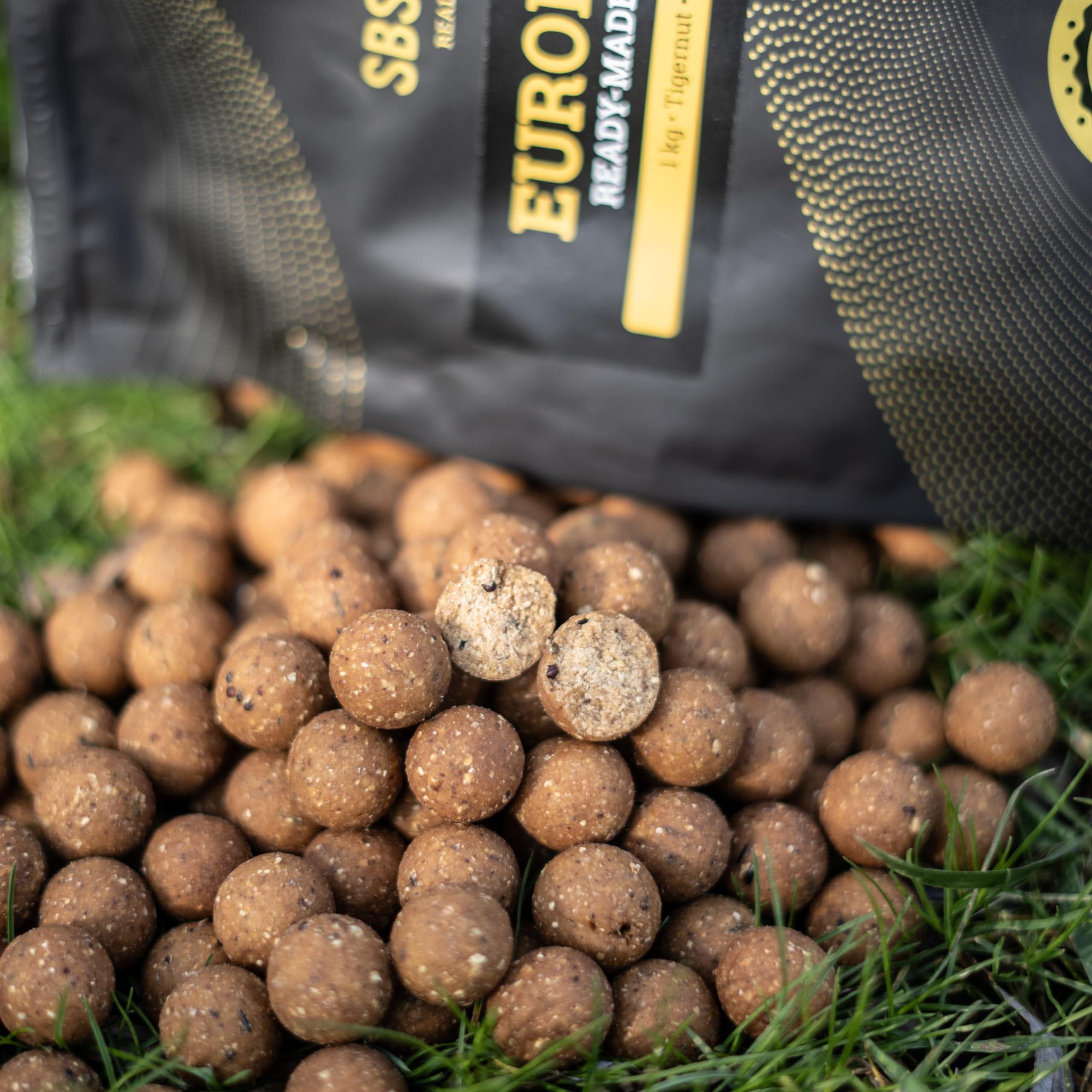 10kg Eurobase Boilies 20 mm Tigernut Tigernuss Futter Karpfen Köder Angeln