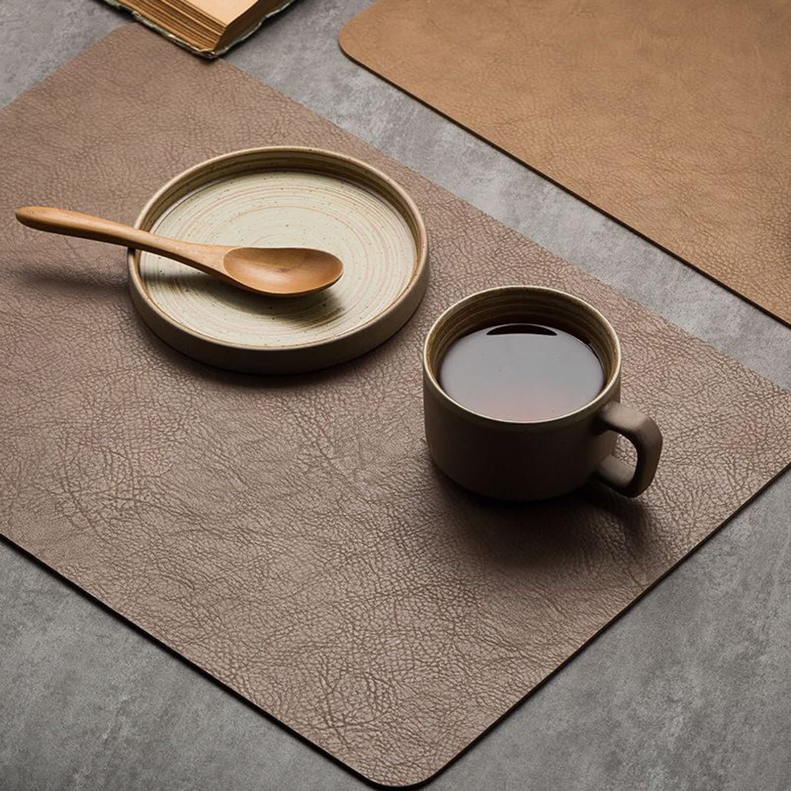 43 x 30 cm große Tischsets, 4er-Set, große Tischsets aus PU-Leder for den Tisch, hitzebeständig und wasserdicht(Apricot)