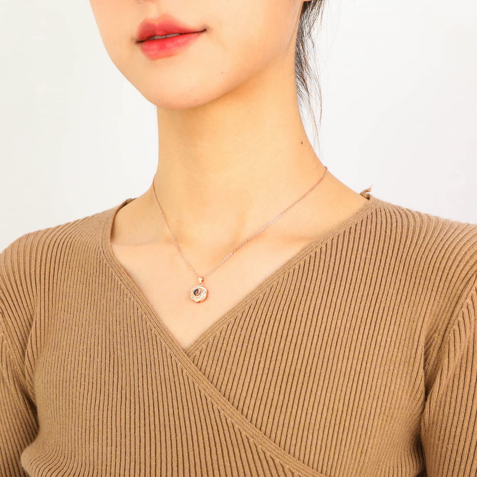 INBLUE Colgante con Imagen de Proyección Personalizada Collar de Plata de Ley 925 Colgante En Forma de Corazón de Cumpleaños para Ella/Mujer/Novia/Joyería para Mamá