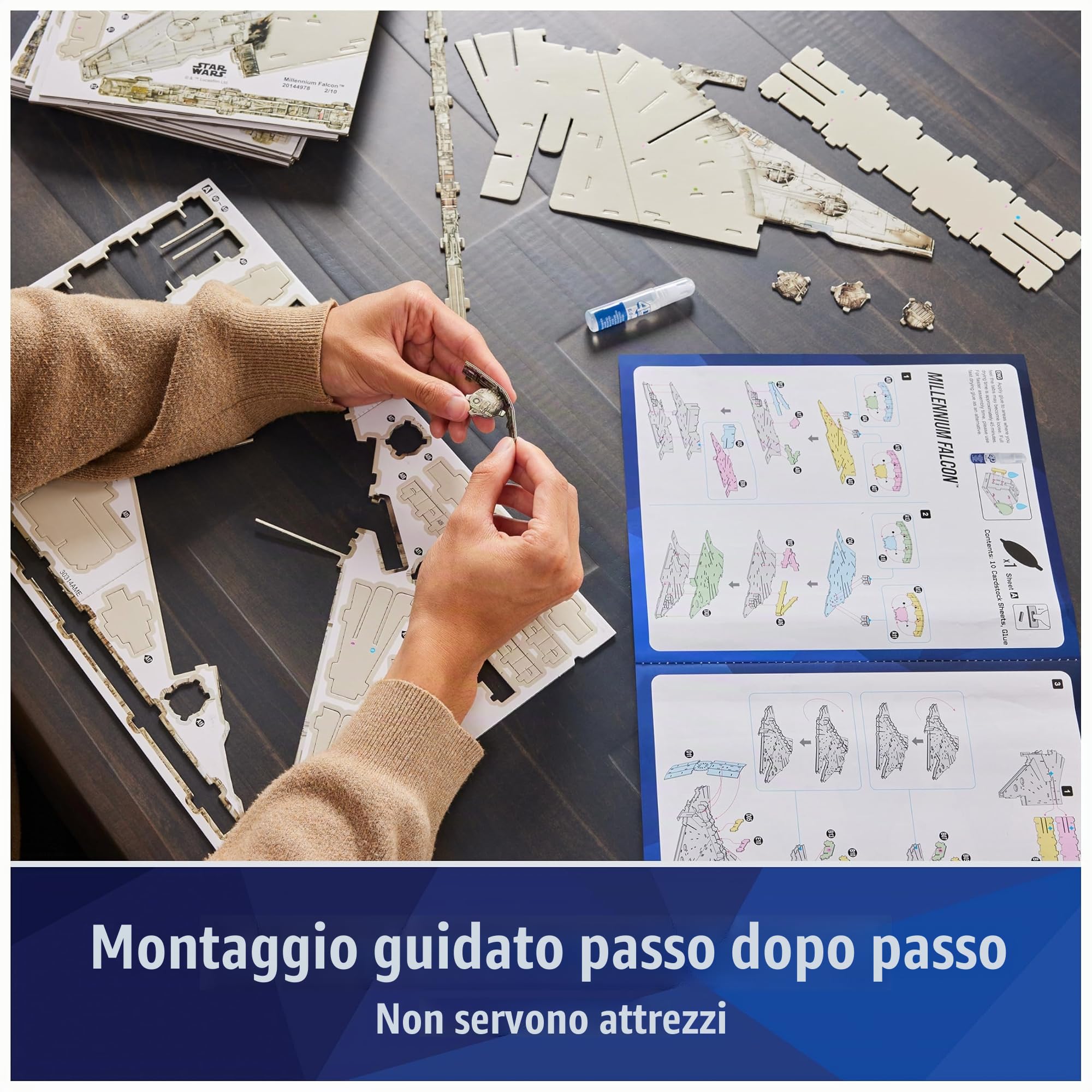4D Build, kit di modellismo 3D Millennium Falcon di Star Wars Decorazione, Giocattoli da costruzione Kit di modellismo in cartoncino per adulti e ragazzi dai 12 anni in su