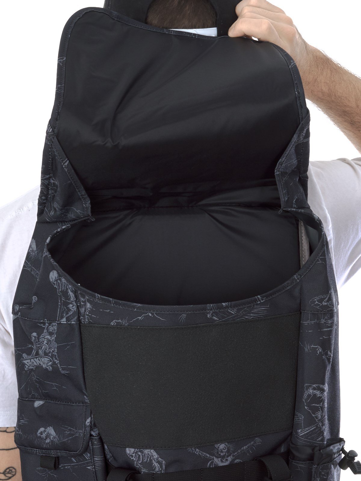 DAKINE Multifunktionsrucksack Ledge, 18 x 32 x 53 cm, 25 Liter
