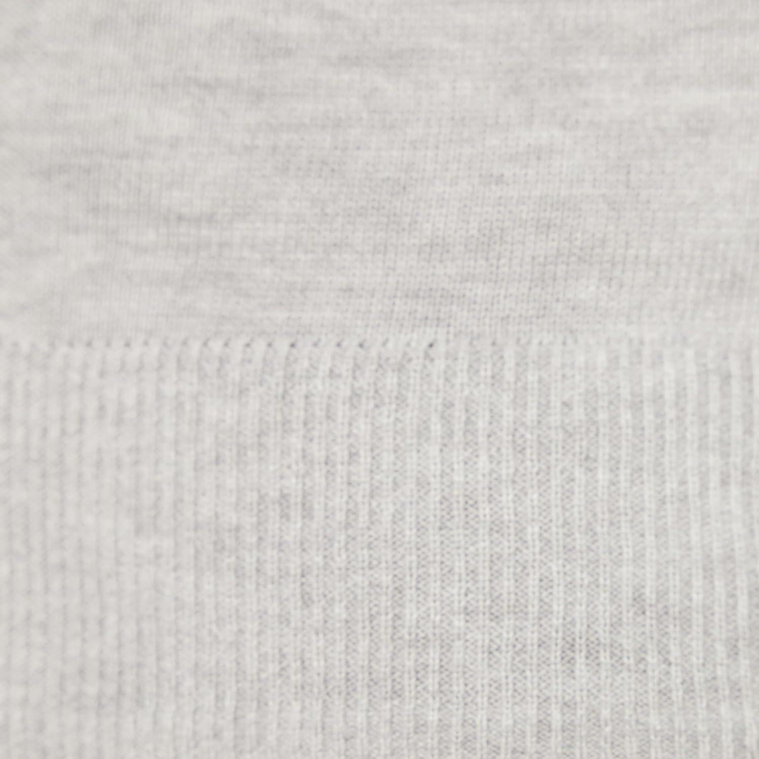 Amazon Essentials Women's Regular-Fit Lightweight Long-Sleeve V-Neck Sweater (Available in Plus Size) - Image 7