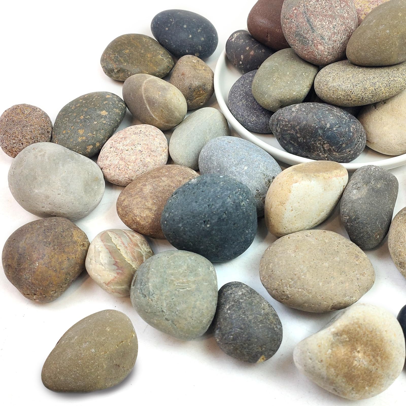 SHIZWU Pebbles, 20-40mm 9.1kg Decorative Stones for Plant Pots, Fish Tank, Driveway and Landscaping (Mixed)