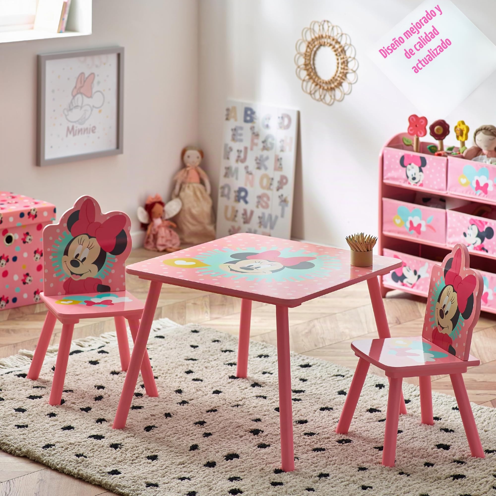 Disney Minnie Mouse Juego de mesa y sillas para 2, soporta hasta 30 kg por silla, óptimo para jugar y realizar actividades, tamaño pequeño, rosa