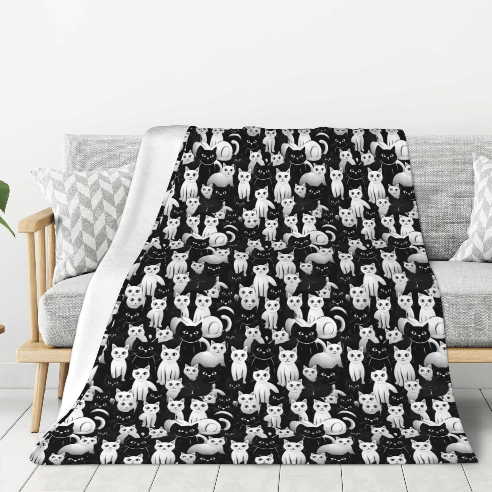 Couverture chaude et épaisse chat pour stopper le froid sur votre lit ou canapé