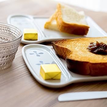Amazon.co.jp: 東洋セラミックス 波佐見焼 和山窯 食パンみたいな パン Amazon.co.jp: 東洋セラミックス 波佐見焼 和山窯 食パンみたいな パン