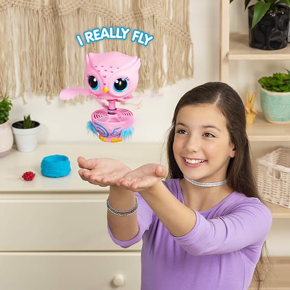 Owleez 6053359 Flying Baby Owl Interactive Toy with Lights and Sounds (Pink), for Kids Aged 6 and Up, Pink