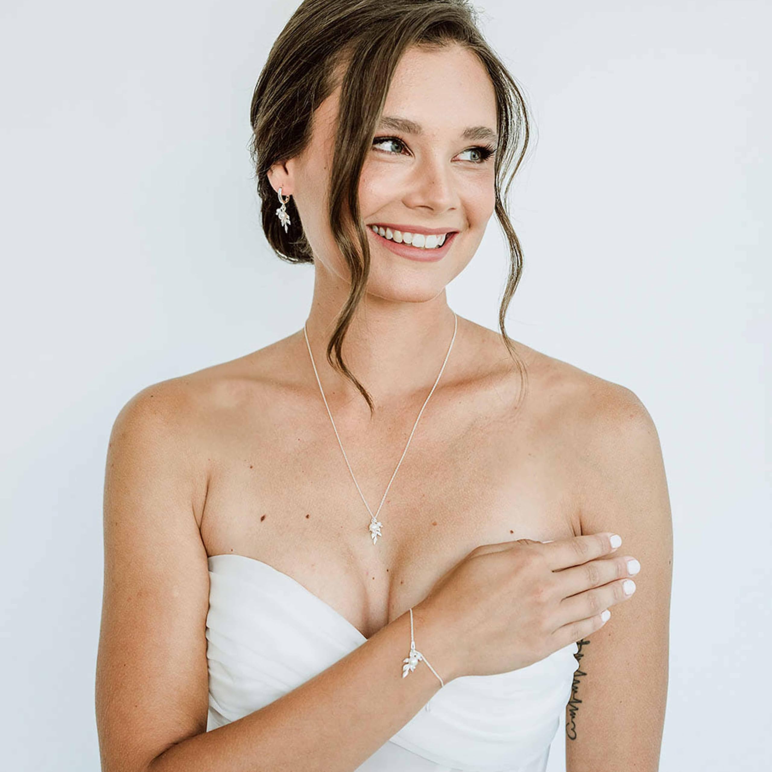 Schmuck mit Perlen Hochzeit – premium 925 Silber Schmuckset & Ohrringe Braut – hochwertiger Brautschmuck Perlen – Damen Schmuck gold Braut – Brautohrringe, Schmuckset Hochzeit Blatt