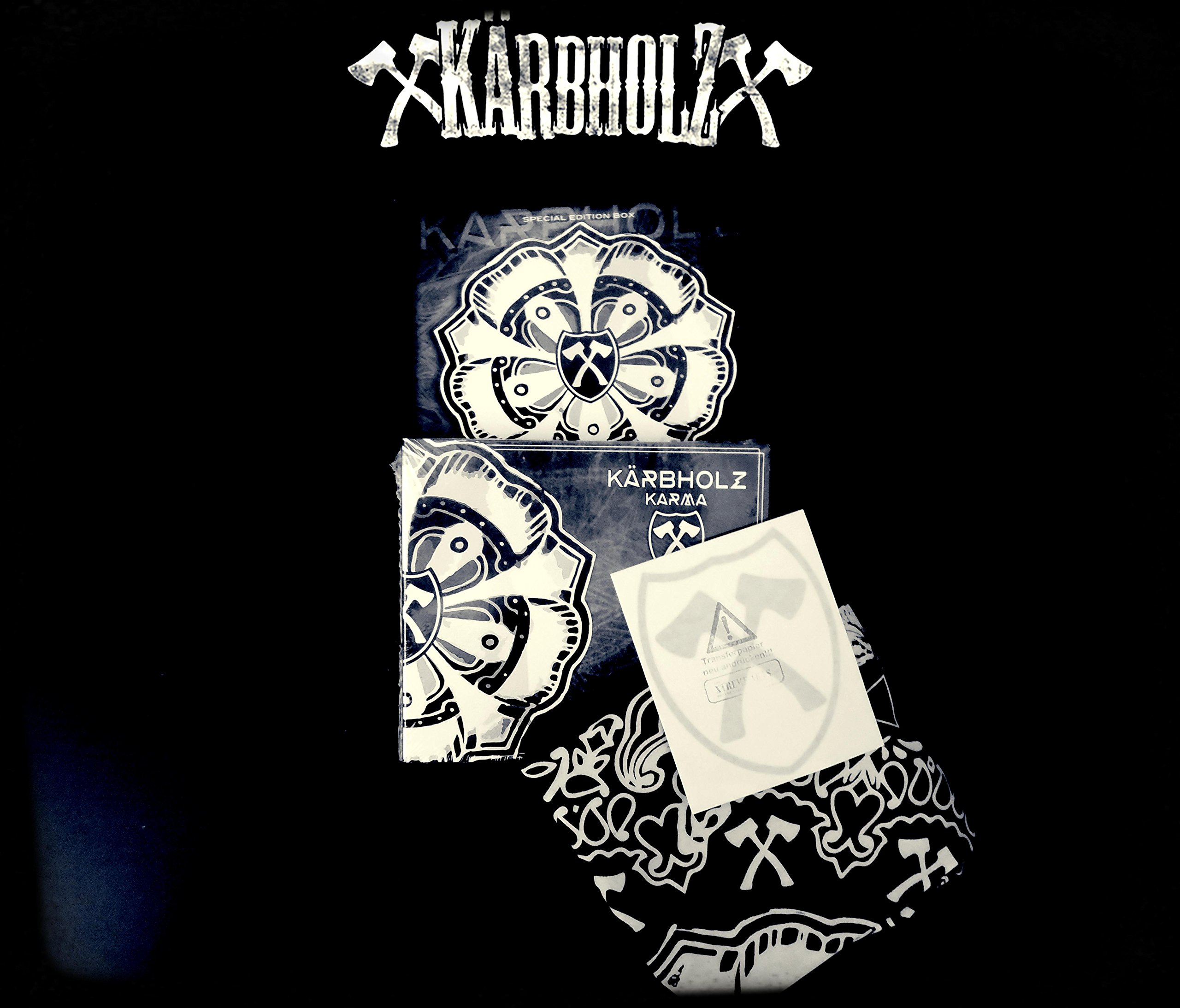 Karma (Ltd.Fan Box Bandana+Sticker)
