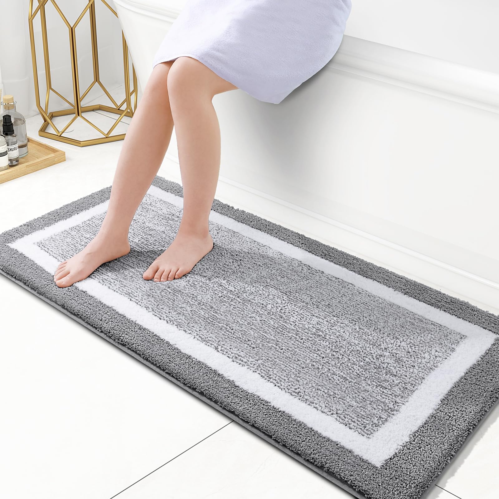 smiry Microfiber Non-Slip Bath Mats for Bathroom Extra Soft Absorbent Bathroom Mats Rugs