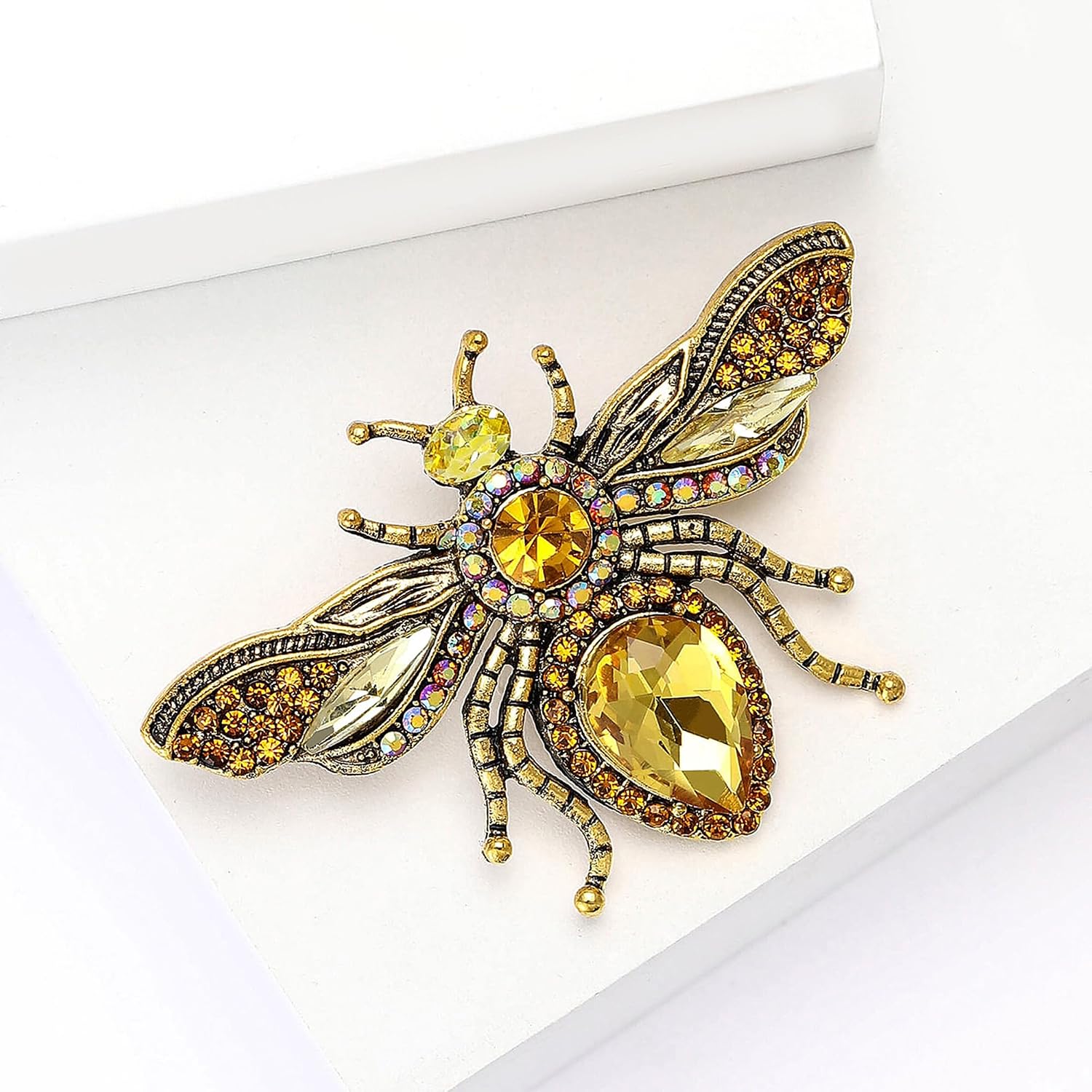 Fashionable Rhinestone Bee Brooch for Women Insect Brooch Dress Suit Pin Accessories Party Banquet Gift