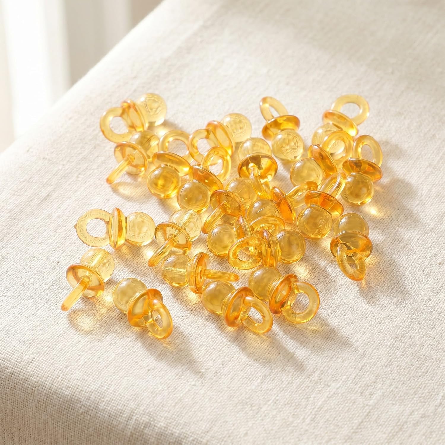 100pcs Mini Pacifiers - Ornaments For Baby Shower - Bulk Acrylic Pacifiers for Party Table Scatter, Gender Reveal Decoration, Party Favor - 0.74x0.43 Inch
