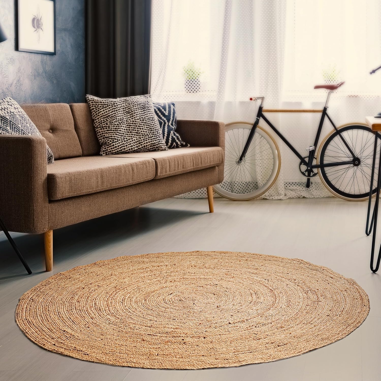 The Home Talk Jute Braided Rug - 150 CM or 5' Round - Handwoven Natural Indoor Jute Rug for a Boho Chic Style - Durable Material Ideal for Living Room, Bedroom, or Dining Room — image 1