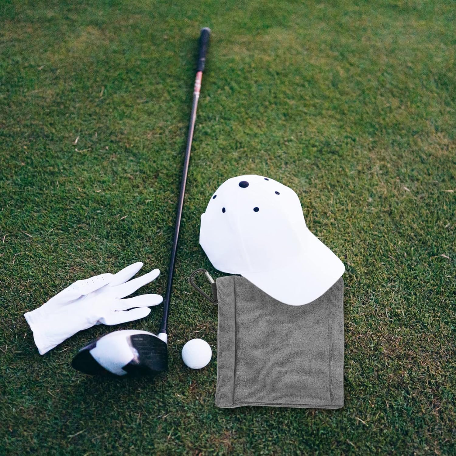 LIOOBO Golf Microfiber Cleaning Cloth with Buckle for Golf image 5