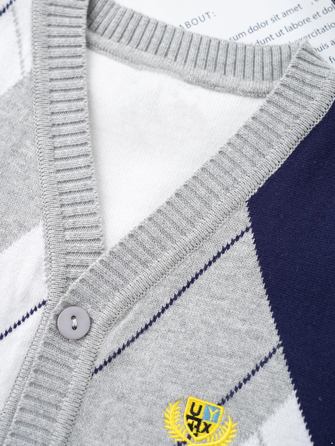 Hularka Kids Boys Sleeveless V Neck Argyle Plaid Knit Cardigan Vest School Uniform Sweater Button Down Waistcoat Tops