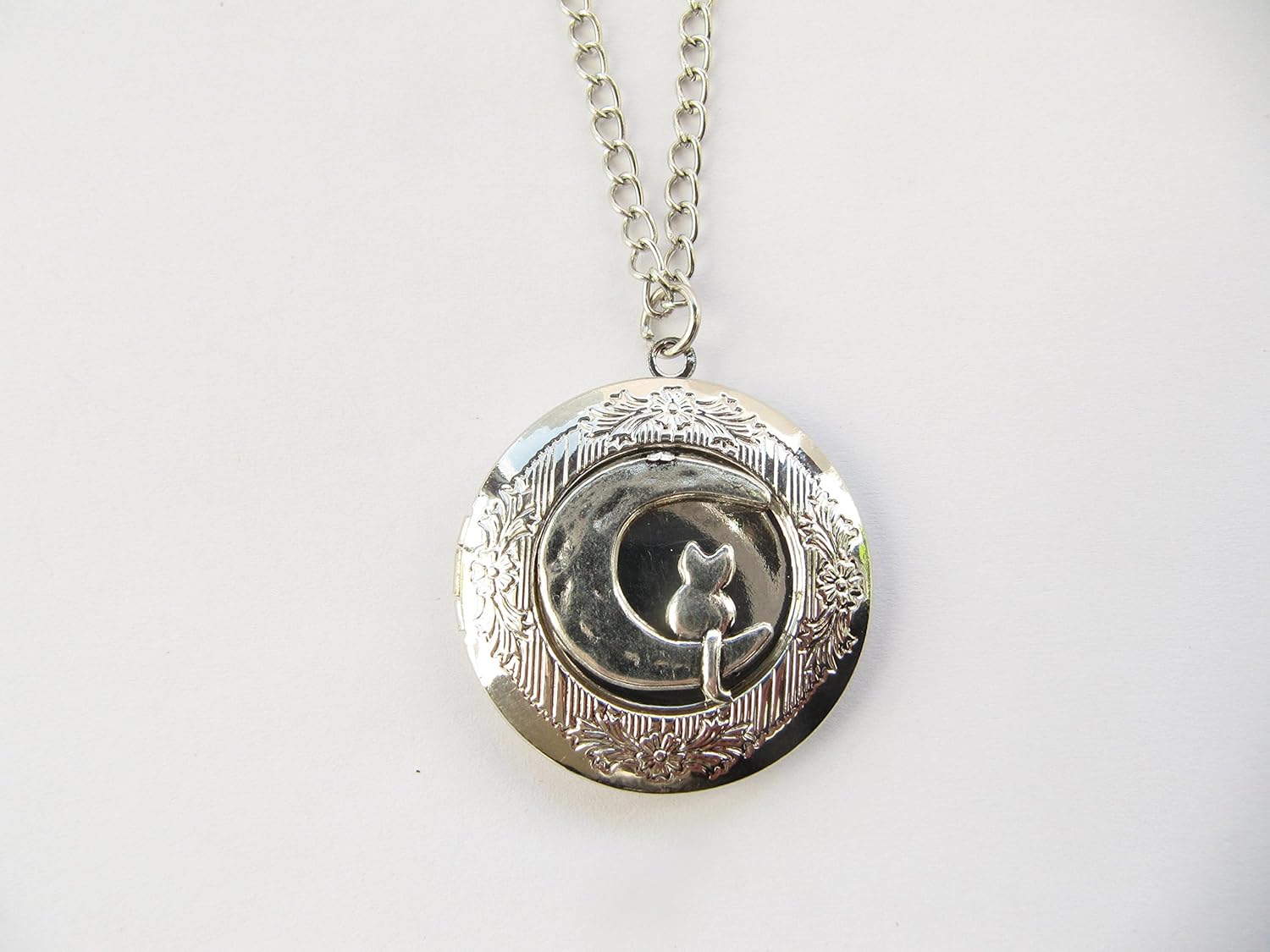 Miniatura 5 de Collar con medallón de gato y luna dije de luna y gato medallón de gato regalo para amantes de los gatos medallón de luna gato sentado en la luna