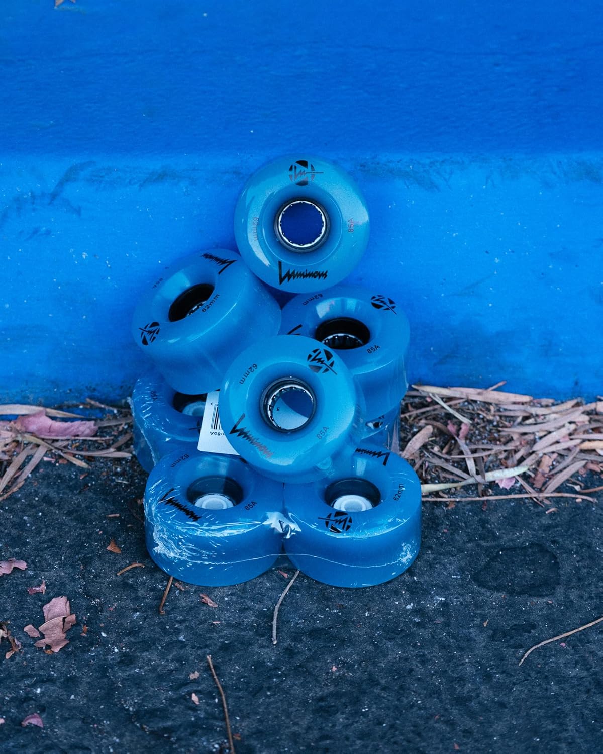 Luminous LED Quad Wheels Blue Glow 62mm 4pack