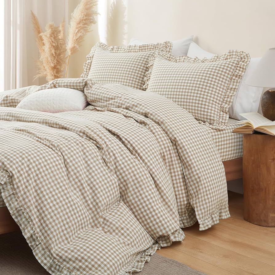 Yvrcen Taupe Gingham Ruffle Duvet Cover King Size 3 Piece Cotton Brown Plaid Comforter Cover, Ruffled Shabby Chic Checkered Bedding Set with Zipper Closure & Corner Ties(Comforter Not Included)