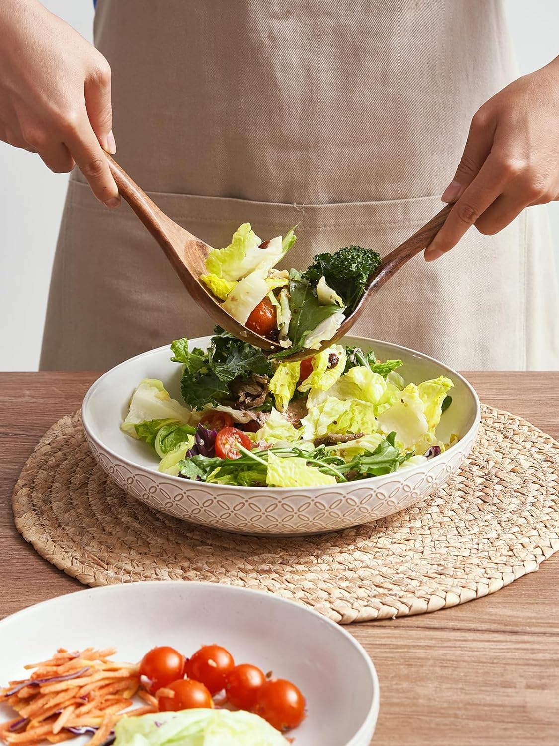 DOWAN 9.75" Pasta Bowls Set of 4 with Embossed Reactive Glaze, 56oz Large Shallow White Ceramic Salad Bowls, Wide Dinner Bowls for Pasta, Soup & Stew, Microwave & Dishwasher Safe, Housewarming Gift