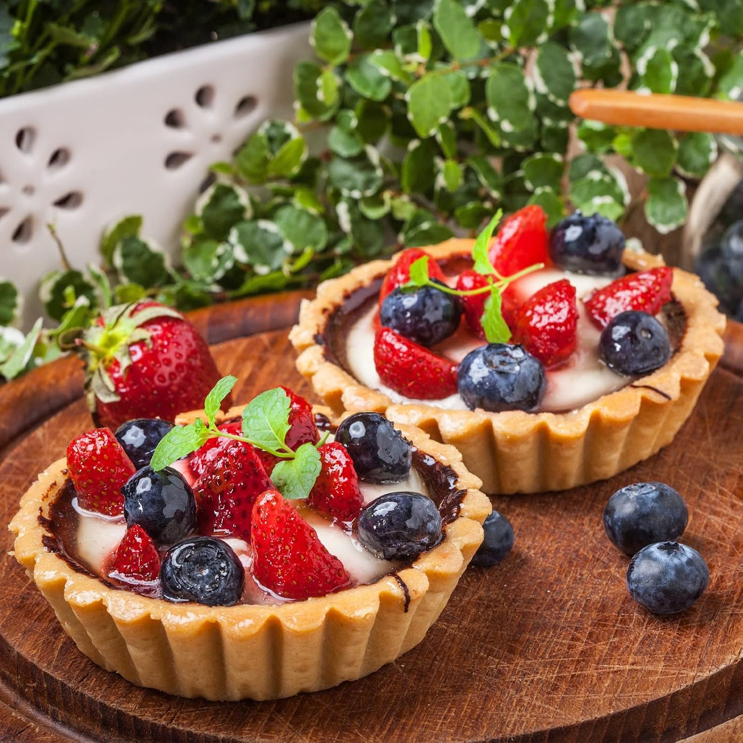 20 Pack Egg Tart Pans, 2.2 x 0.8in Mini Metal Cupcake Pans Pie Cookie Muffin Tins Reusable Baking Mold Cups