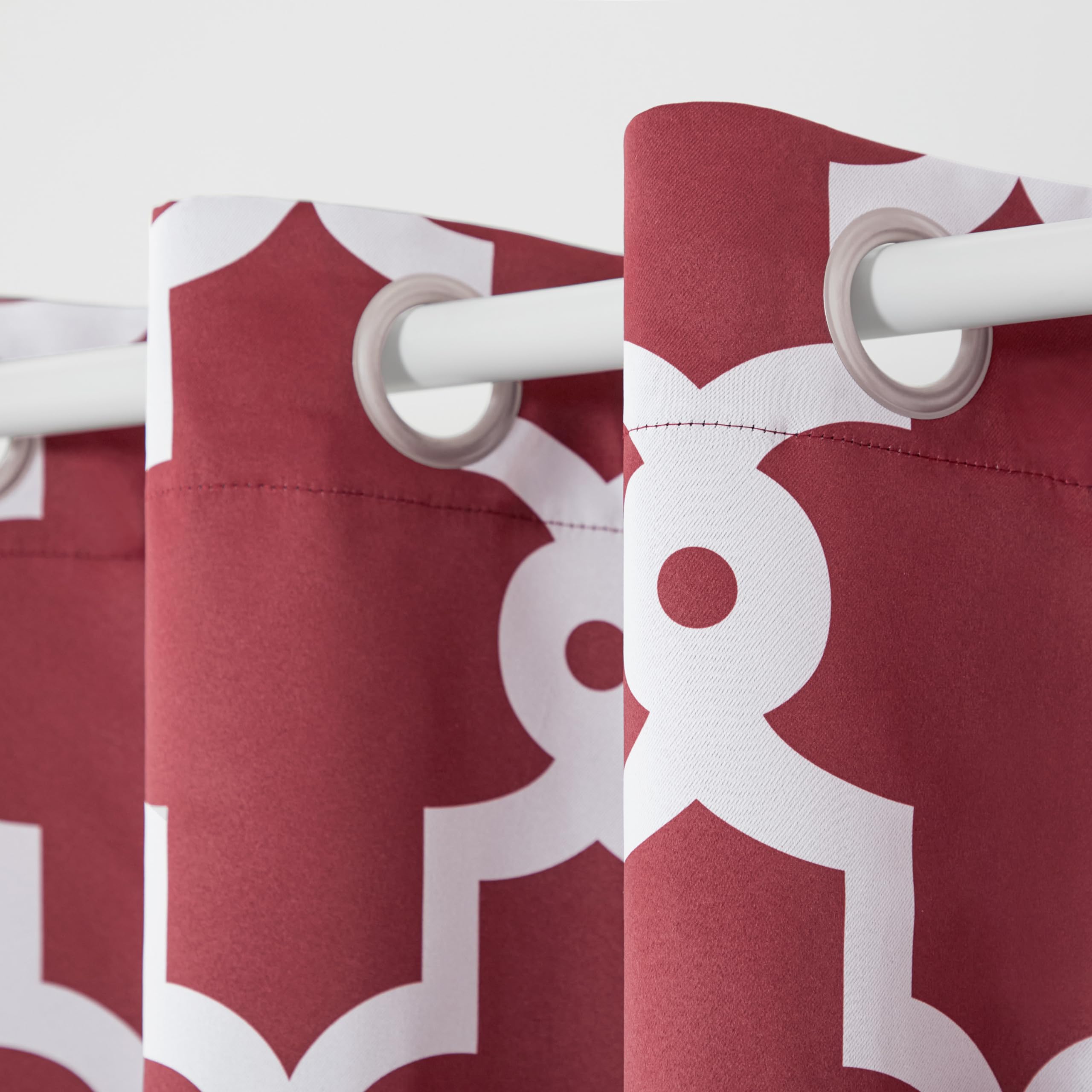 Exclusive Home Curtains Exclusif Maison Rideaux Ferronnerie en Satin de Coton tissé fenêtre Panneau de Rideau Paire, Polyester, Bordeaux, 52x84