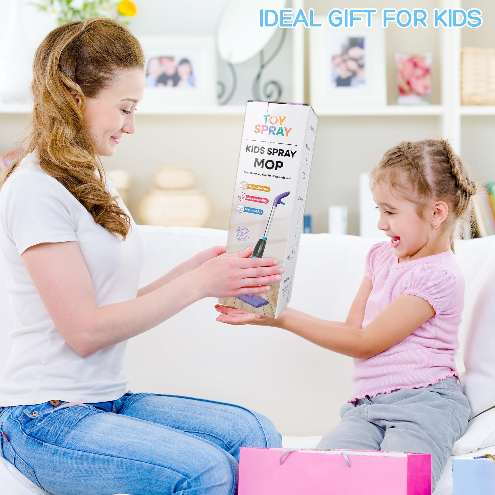 Trapeador con atomizador para niños, juego de limpieza para niños pequeños con rociador de agua y 2 almohadillas lavables para trapeador y raspador, juguetes Montessori de limpieza para juegos de 6