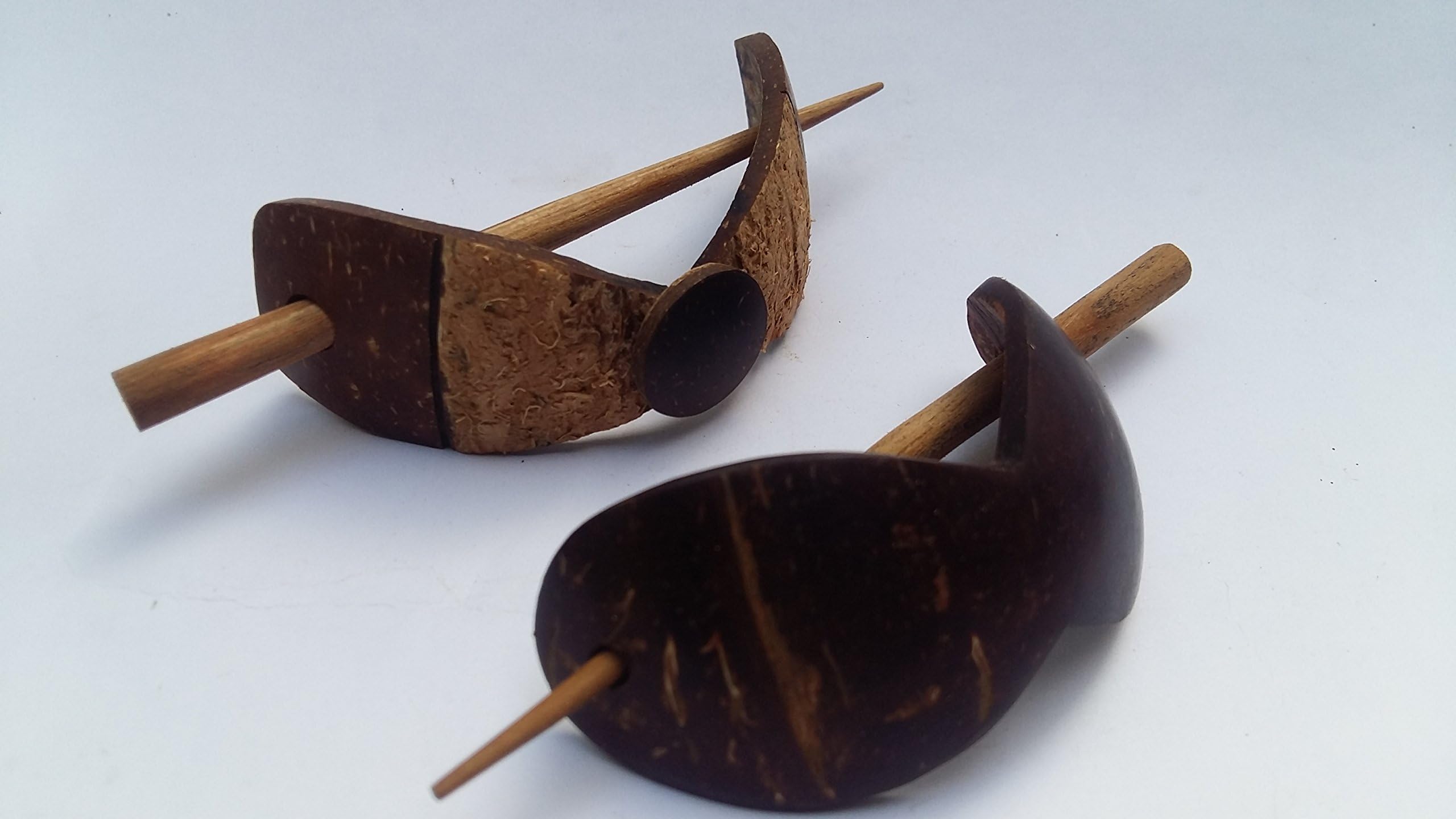 GRAND ORGANIC SHOPPE Eco-Friendly Hand Made Coconut Shell Hair Clip with Wooden Stick, 8/11 cm/20 g, Brown -Set of 2