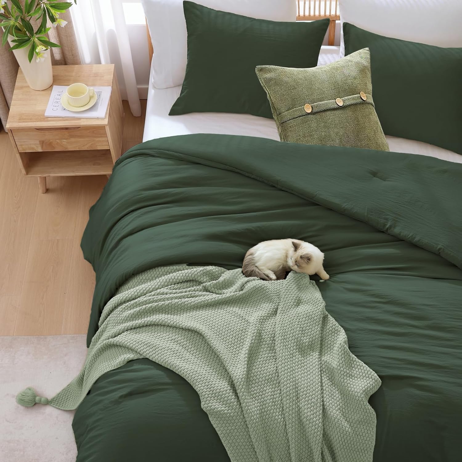 WRENSONGE Full Size Comforter Sets - 3 Pieces Deep Forest Comforter Prewashed Soft Lightweight for All Seasons, Fluffy Down Alternative Comforter Full Size with 2 Pillow Shams - Image 7