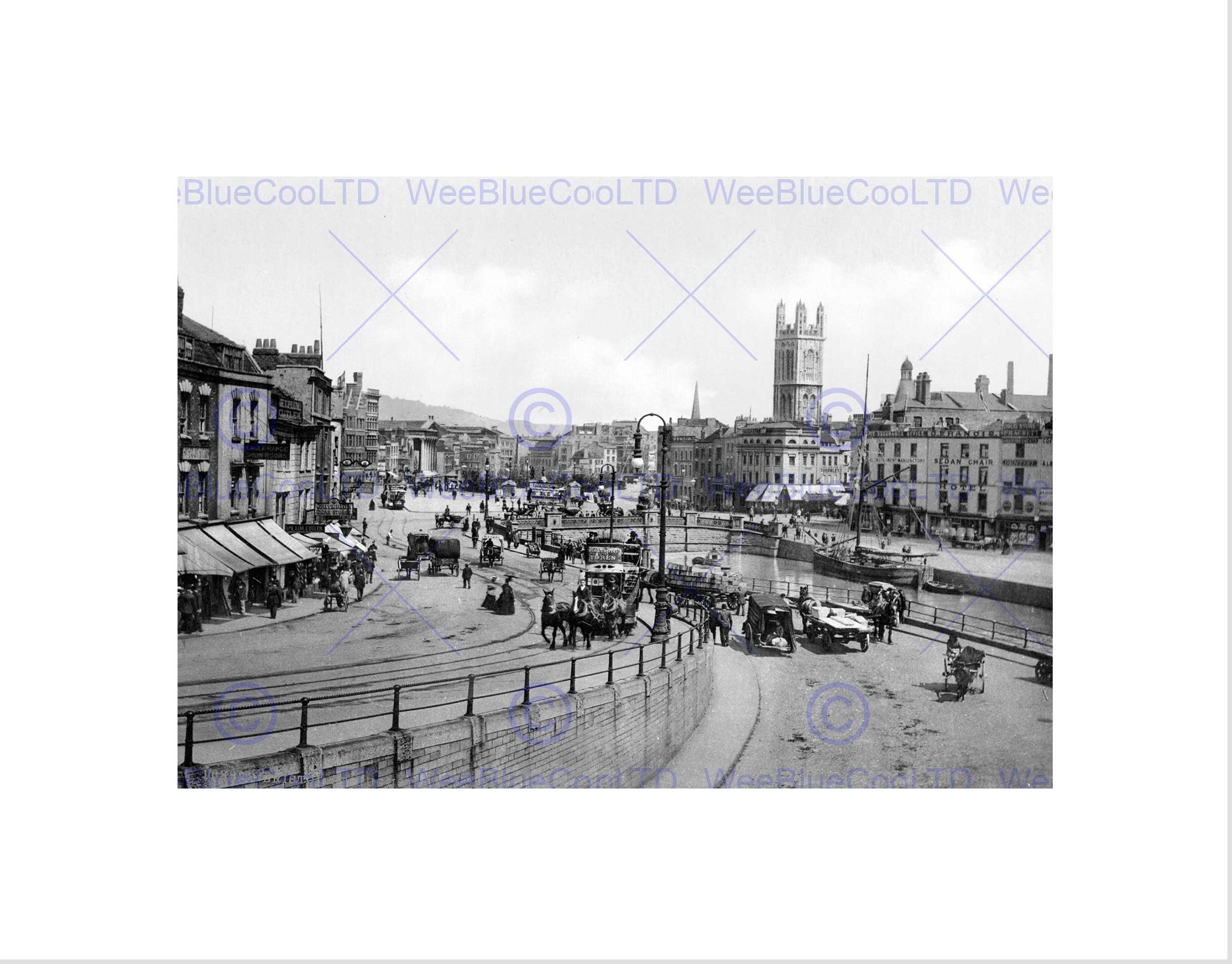 Wee Blue Coo Bristol St. Augustine's Bridge England Old BW Wall Art Print