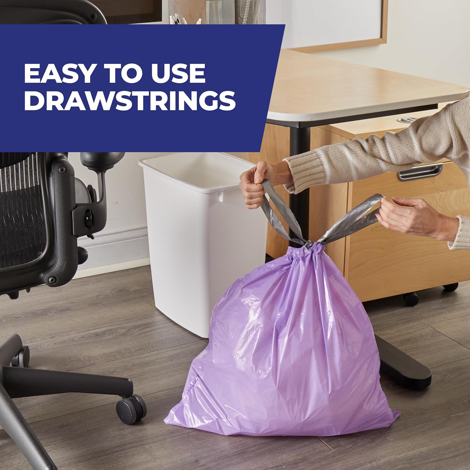 Hefty Medium Trash Bags, 8 Gallon, Purple, Fabuloso Lavender Scented Garbage Bags with Drawstring Closure, 20 Bags