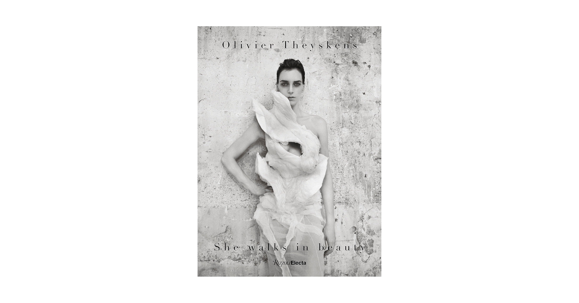 洋書 Olivier Theyskens She Walks In Beauty Olivier Theyskens: She Walks in Beauty: Debo, Kaat, Wyngaert