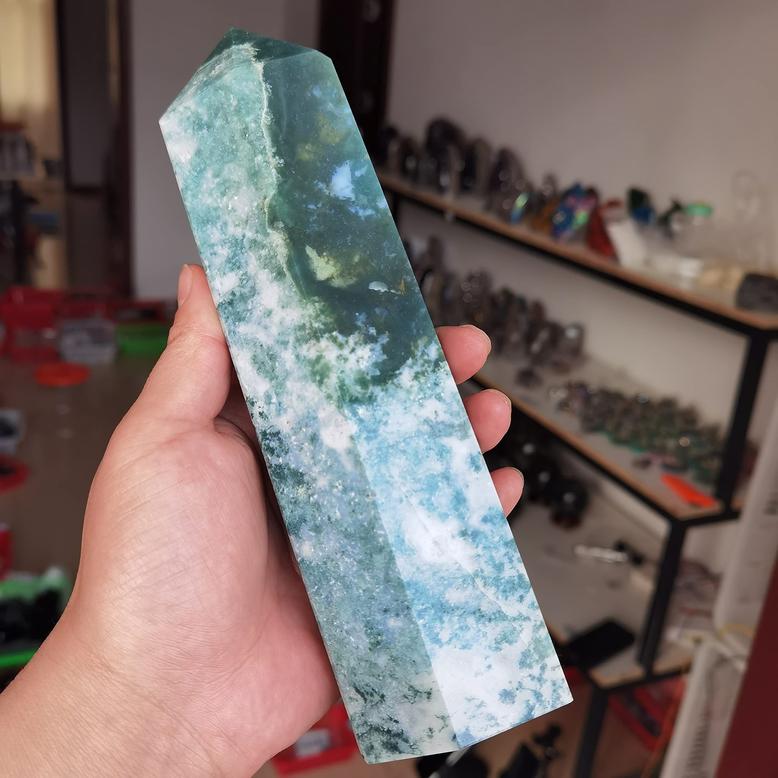 Amazon.co.jp: 天然水晶モス瑪瑙ポイントグリーンクォーツタワー柱石柱