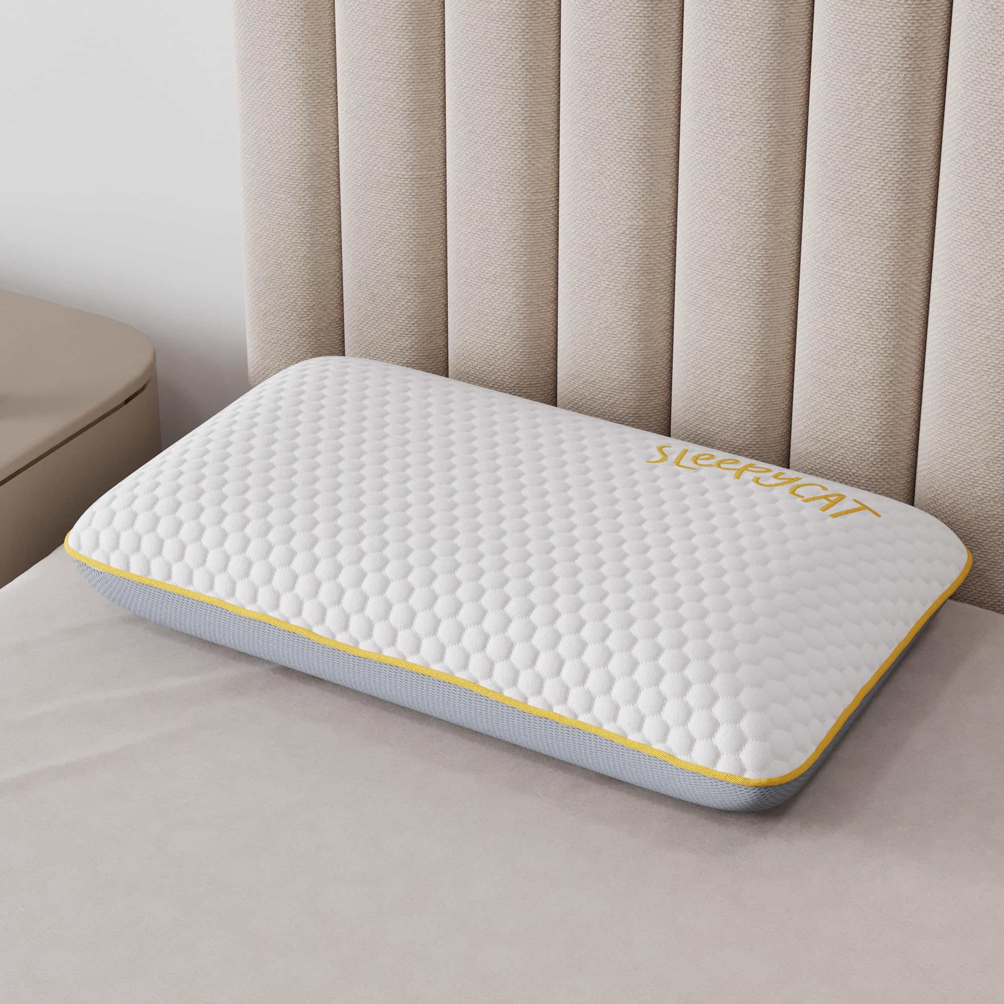 SleepyCat Marshmallow Pillow - Medium Soft with Bamboo Fabric Zipper Cover, Pefect for All Sleepers, White Soft Pillow, 1 Piece (Standard Size, 25x16 inches)