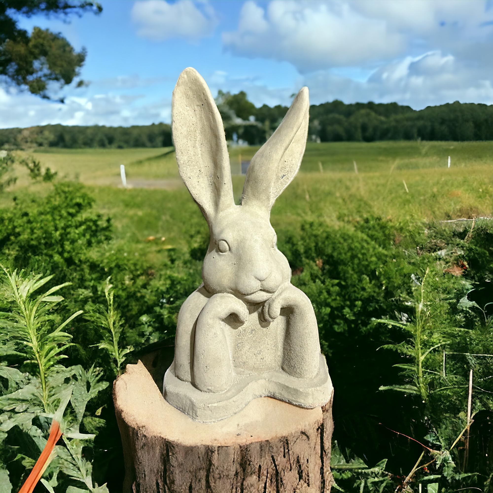OriginalPaul Skulp & Betondesign Moderner aufgestützter Hase - Steinfigur mit stehenden Ohren (H/B/T: 31/17/13 cm, 3,5 kg) Steinguss für Haus und Garten